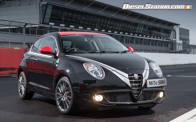 Alfa Romeo Quadrifoglio Verde SBK Limited Edition 2013 Widescreen Picture #1 Alfa Romeo Quadrifoglio Verde SBK Limited Edition 2013 Widescreen Picture #1